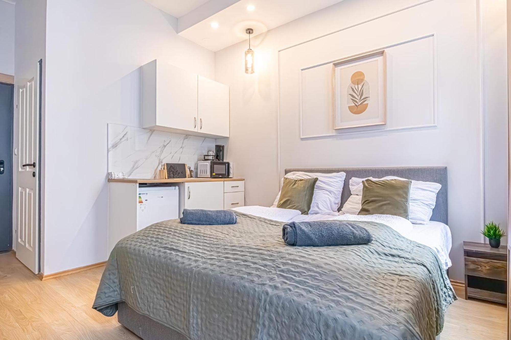 Spacious Shared Apartment Schoenbrunn Виена Екстериор снимка