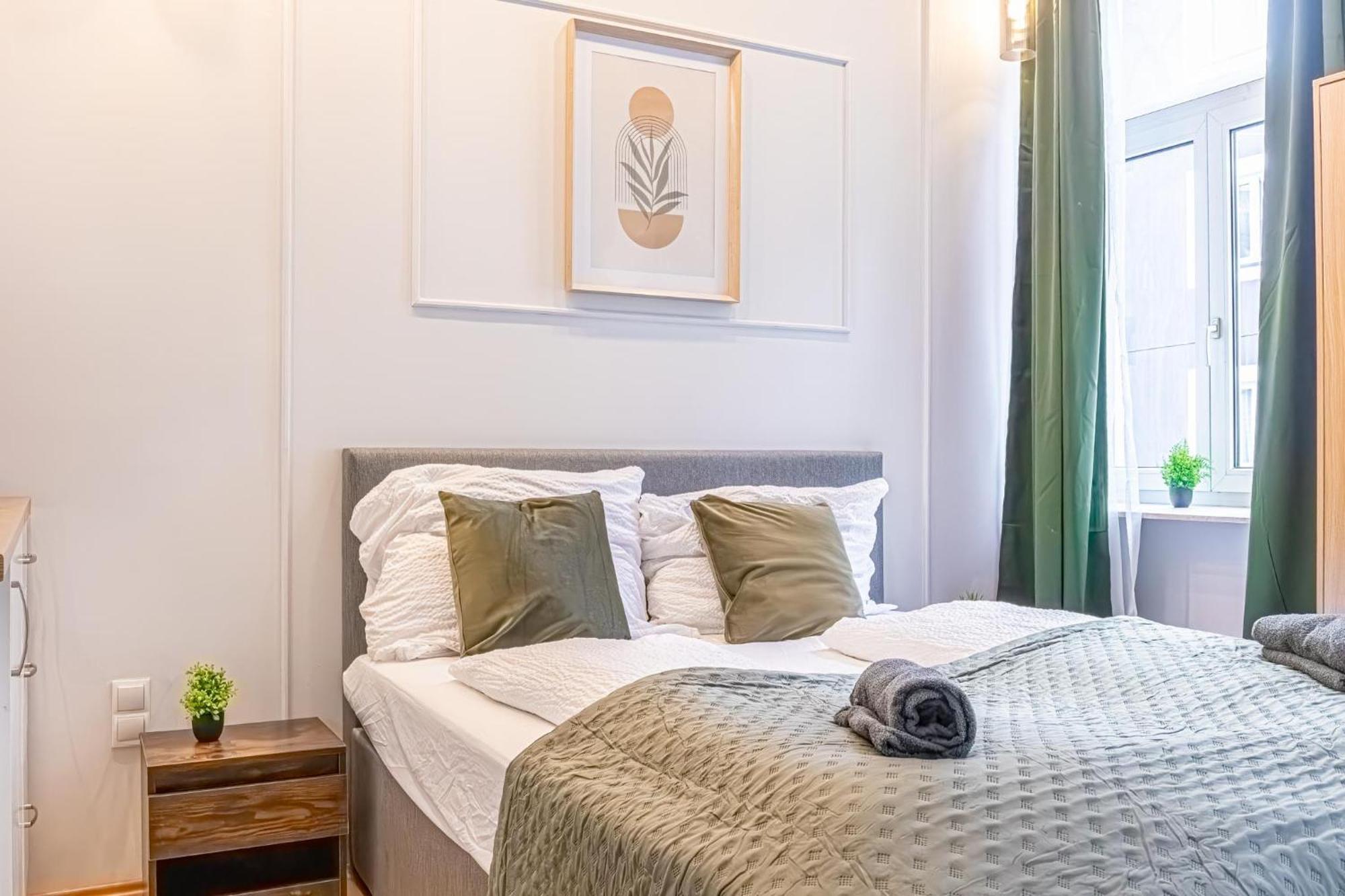 Spacious Shared Apartment Schoenbrunn Виена Екстериор снимка