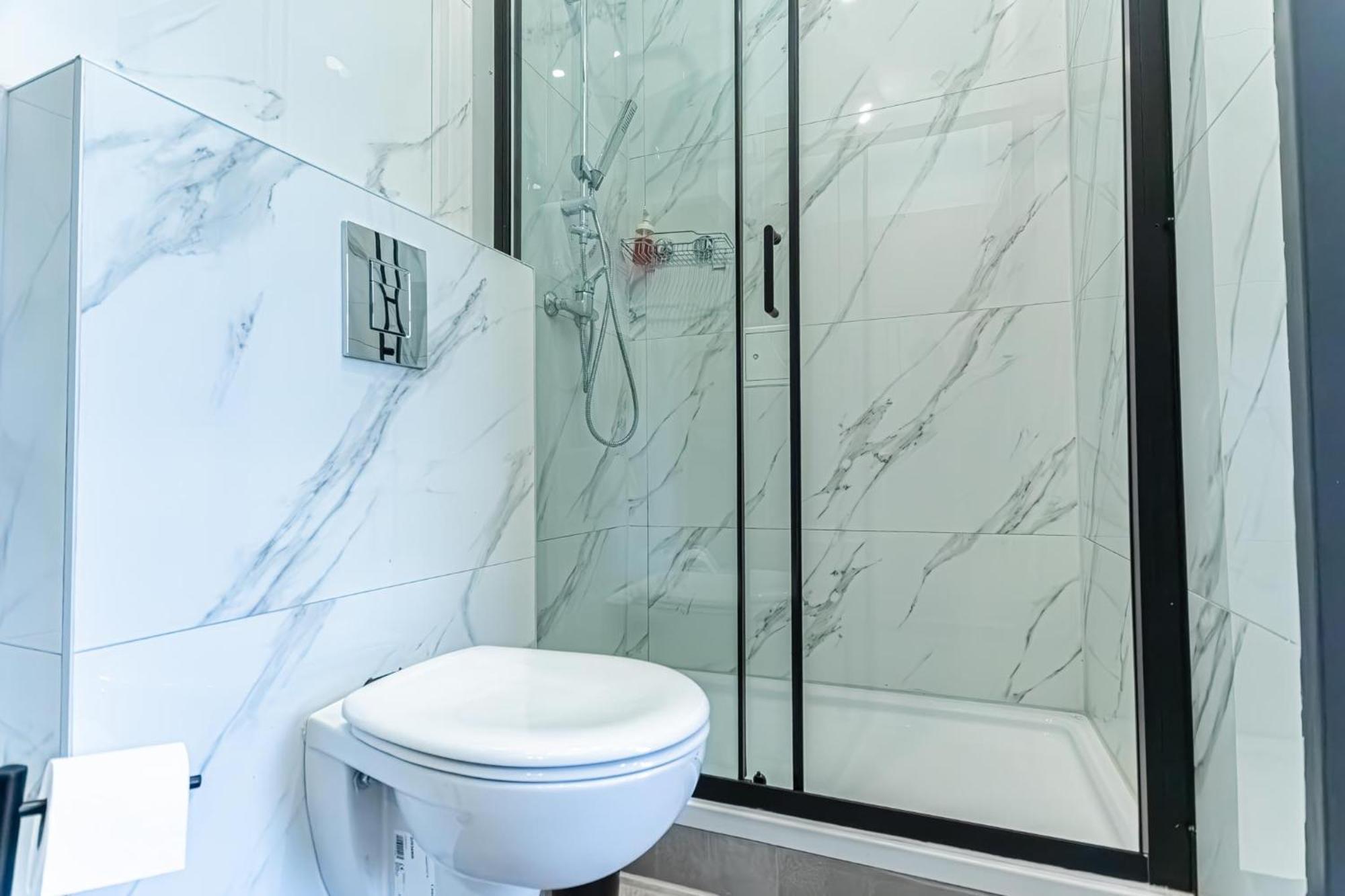 Spacious Shared Apartment Schoenbrunn Виена Екстериор снимка