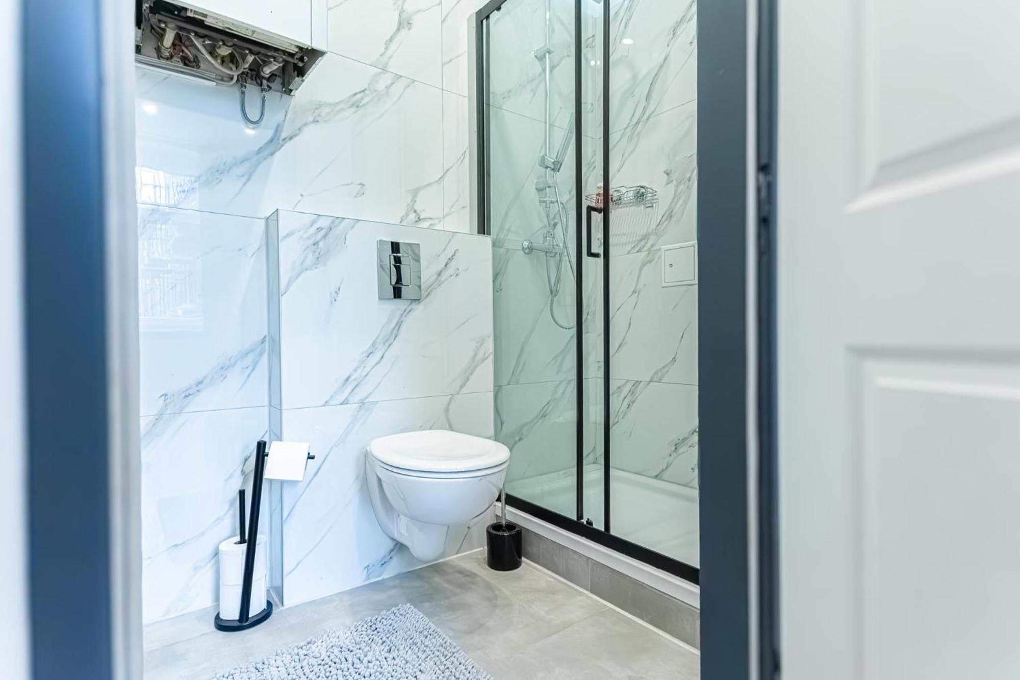 Spacious Shared Apartment Schoenbrunn Виена Екстериор снимка